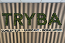 Création d’enseignes et signalétique intérieure pour TRYBA